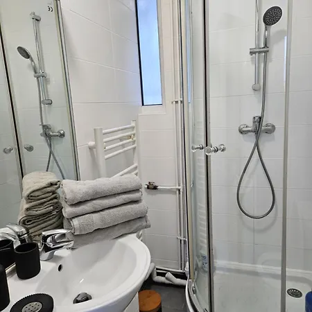 Apartment Duplex Stade De France 23 Pour 4 Personnes